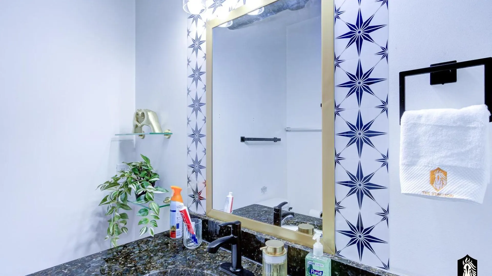 The Stallion #304 - Walk To Museums In Memphis Downtown, Luxe Loft With Free Gated Covered Parking